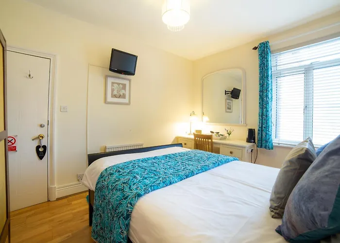 Oyo Lina Guest House
